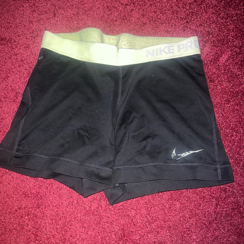 Nike pros